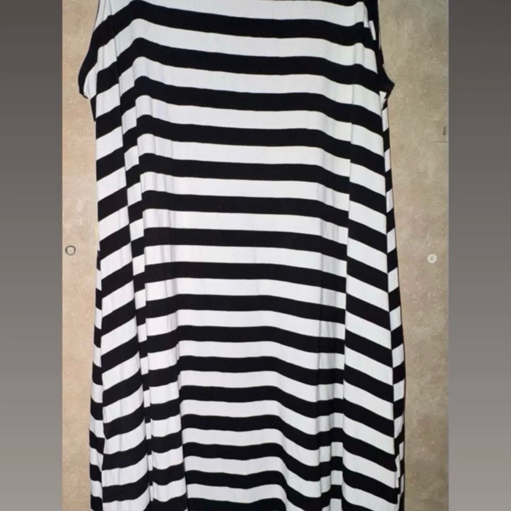 Time and Tru Striped Midi Dress in Black and White